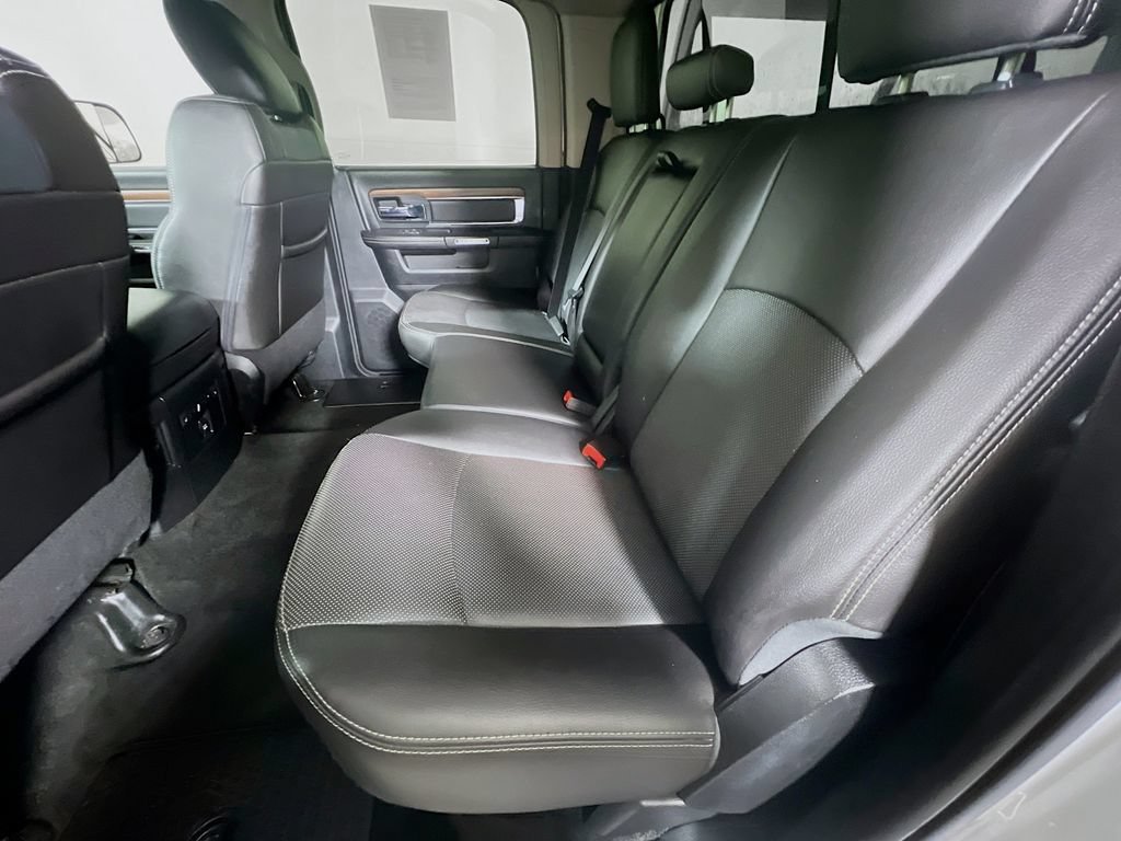 Used 2015 RAM 2500 Laramie w/ Convenience Group AWD/4WD image 20