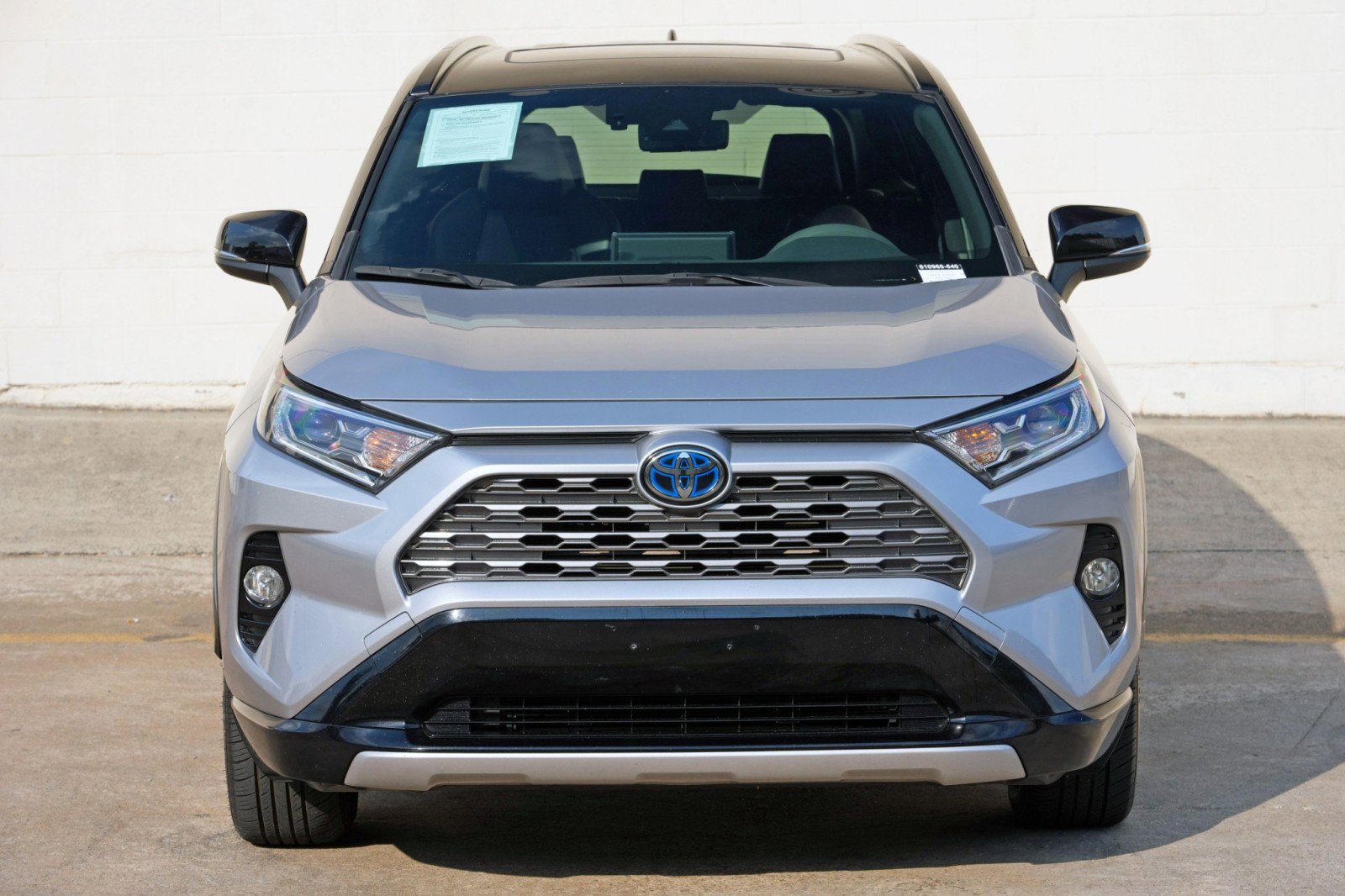 Used 2019 Toyota RAV4 XSE w/ XSE Weather Package AWD/4WD image 45