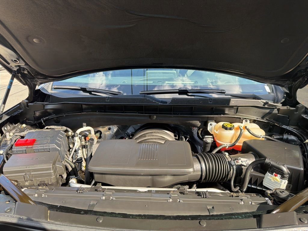 Used 2023 Chevrolet Tahoe LT w/ Luxury Package image 34