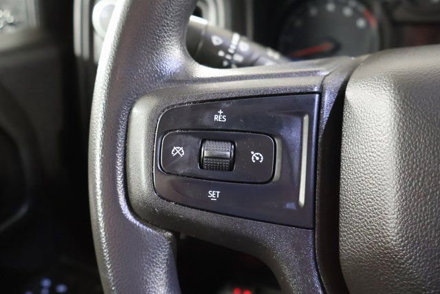 Used 2020 Chevrolet Silverado 1500 Custom w/ Custom Value Package image 18