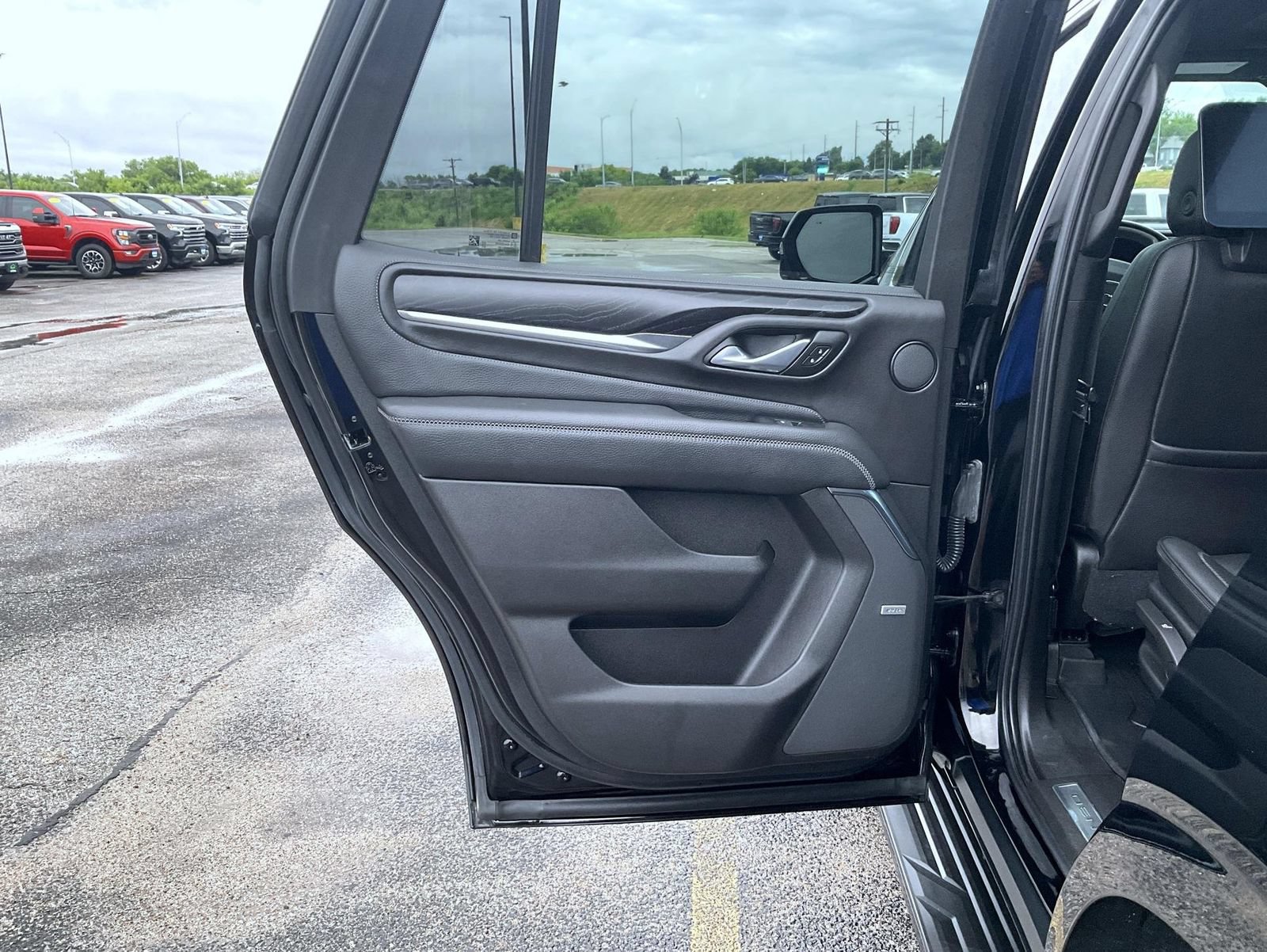 Used 2021 GMC Yukon Denali AWD/4WD image 22
