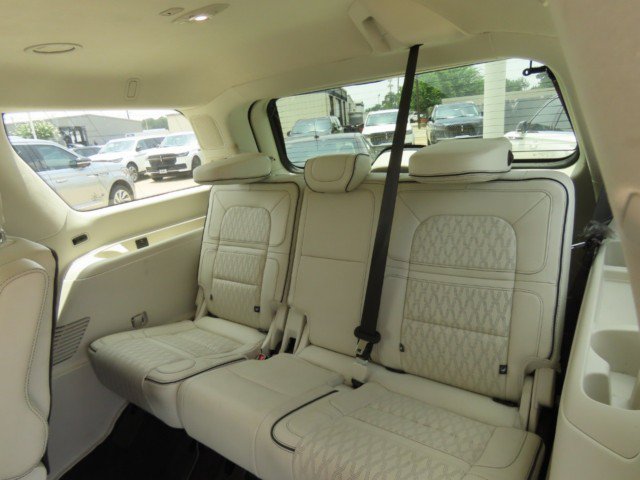 Used 2022 Lincoln Navigator Black Label AWD/4WD image 20