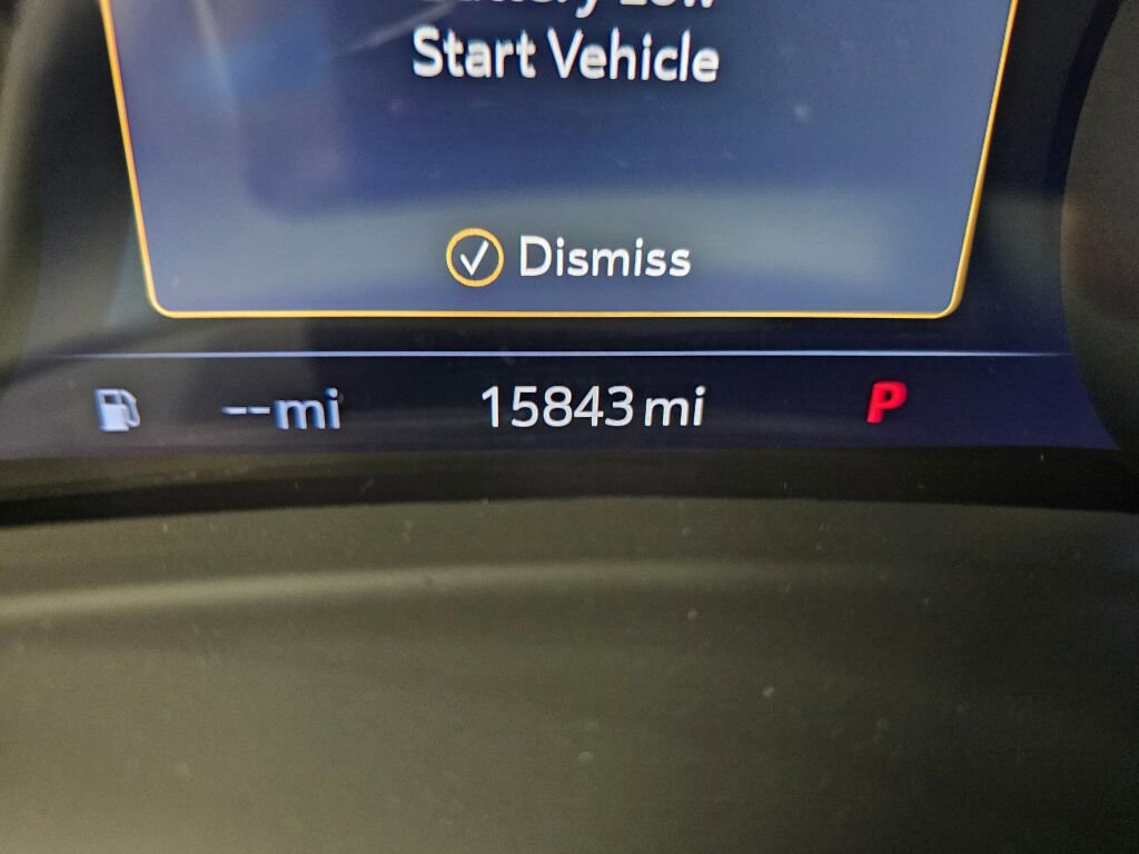 Used 2023 Buick Envision Avenir image 28