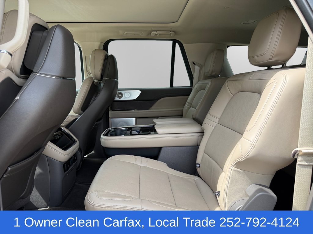 Used 2023 Lincoln Navigator L Reserve AWD/4WD image 13
