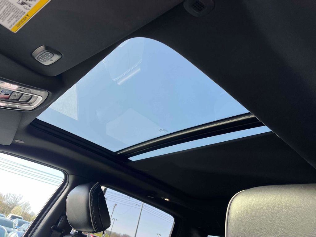 Used 2020 RAM 1500 Limited image 23