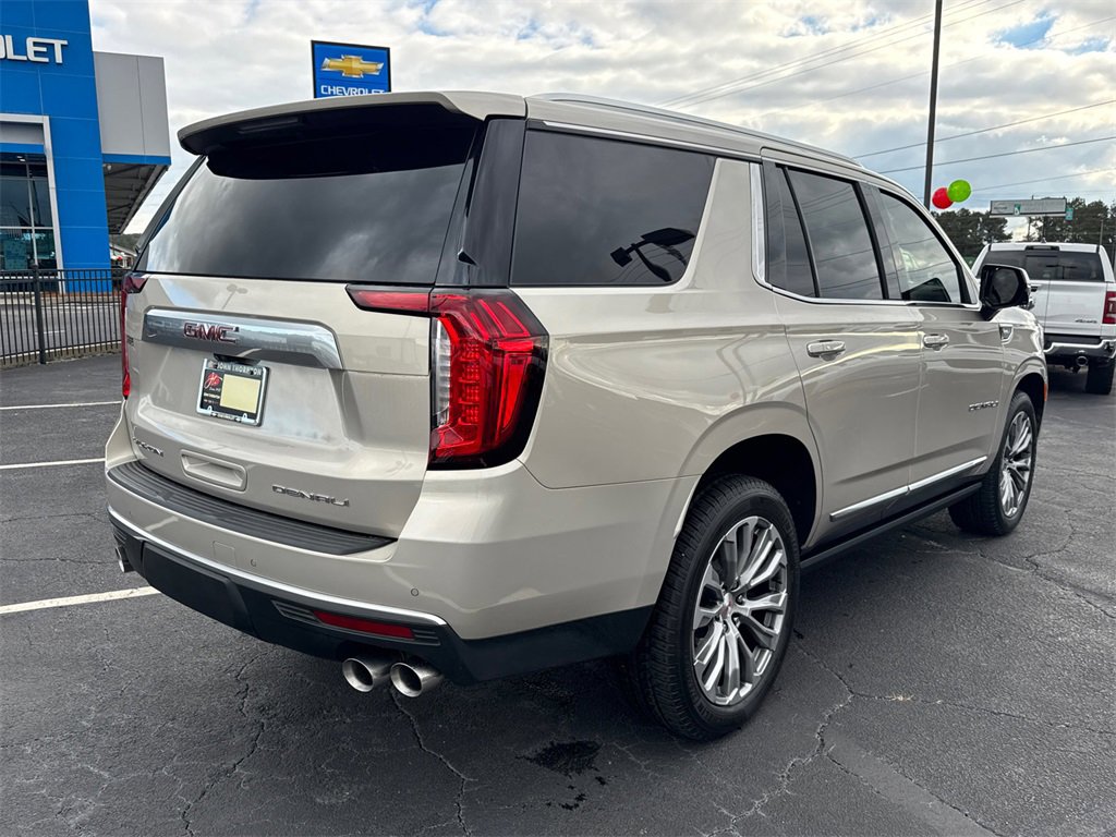Used 2021 GMC Yukon Denali w/ Denali Premium Package image 6