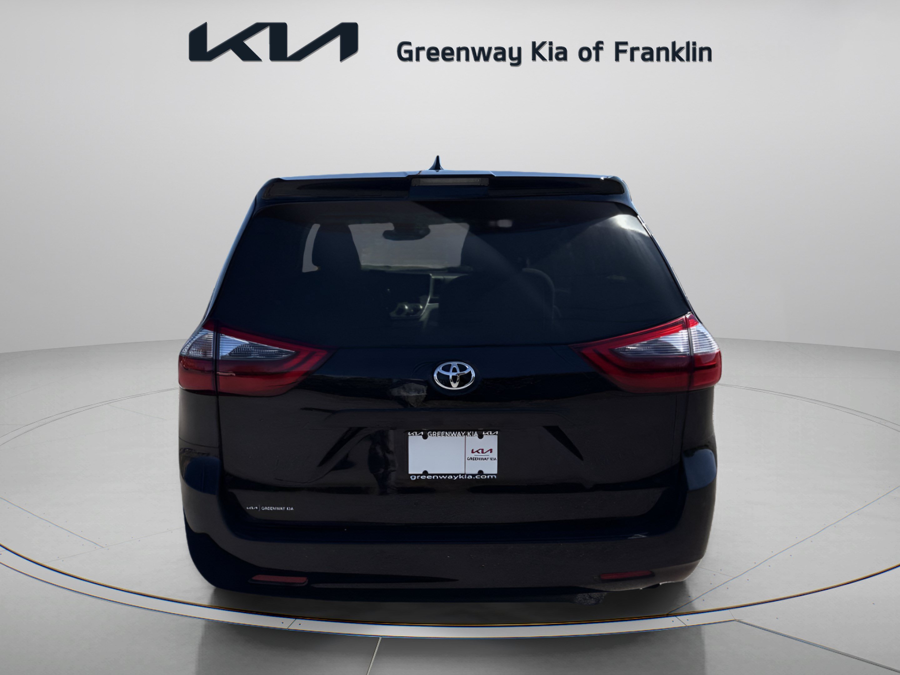Used 2020 Toyota Sienna L FWD image 6