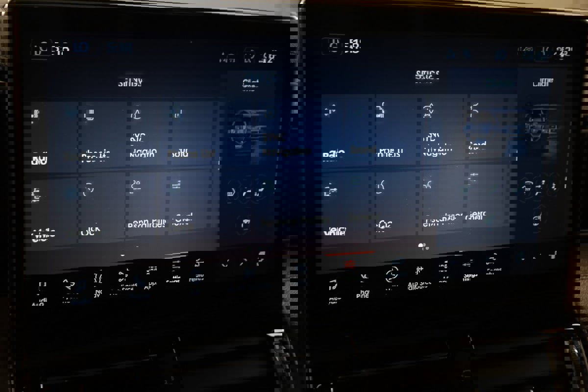 Used 2022 Lincoln Navigator Reserve image 38