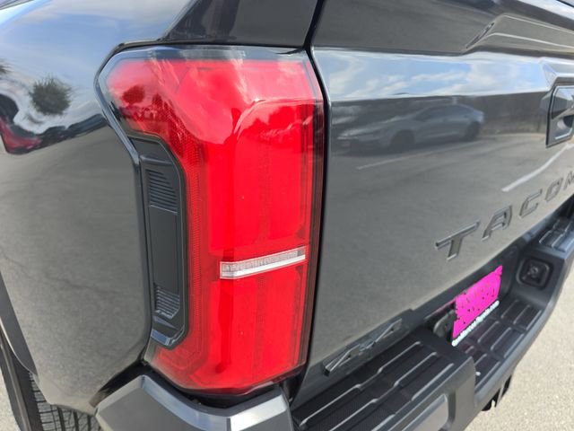 Used 2025 Toyota Tacoma SR5 image 32
