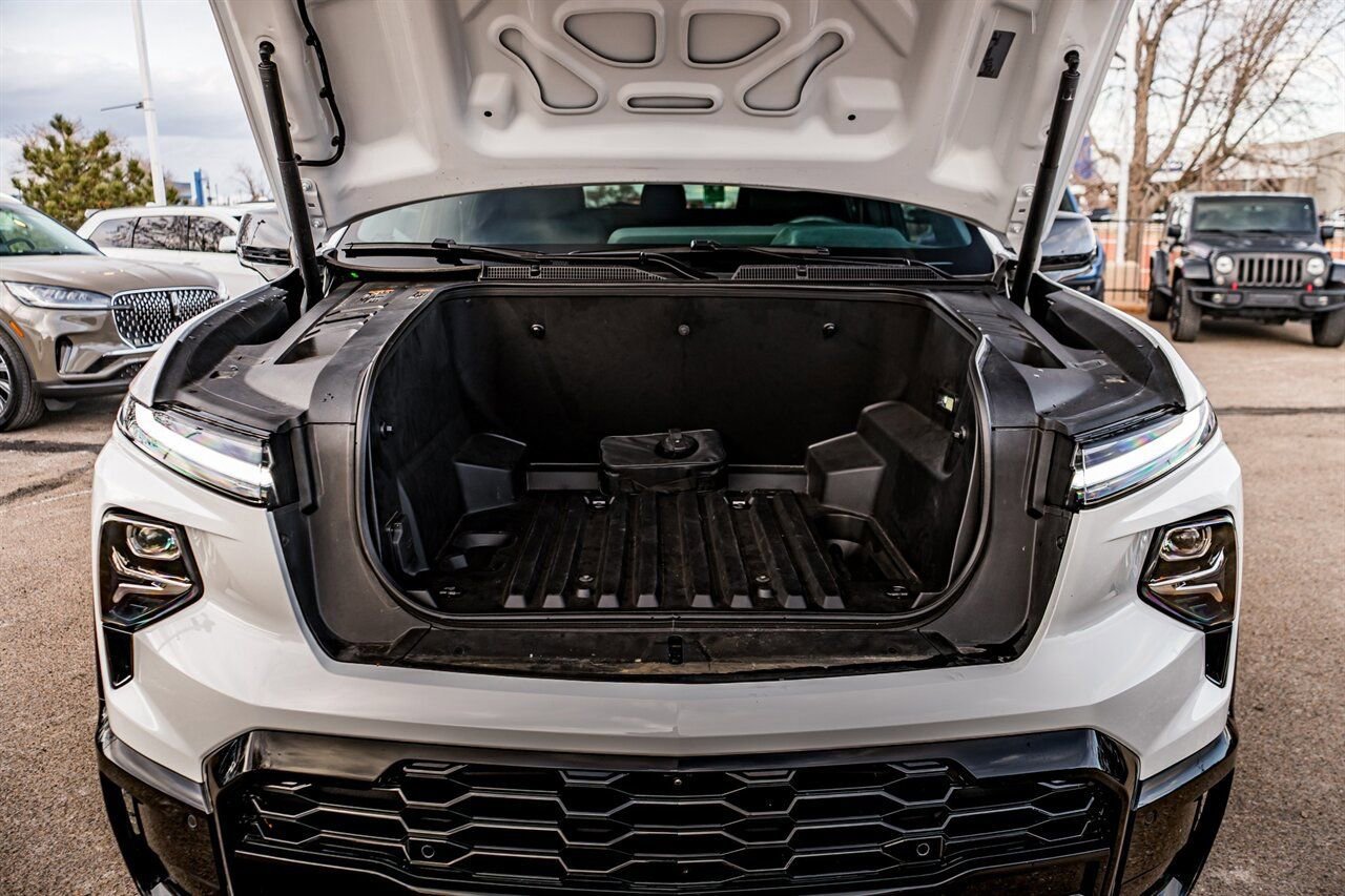 Used 2024 Chevrolet Silverado EV RST image 49