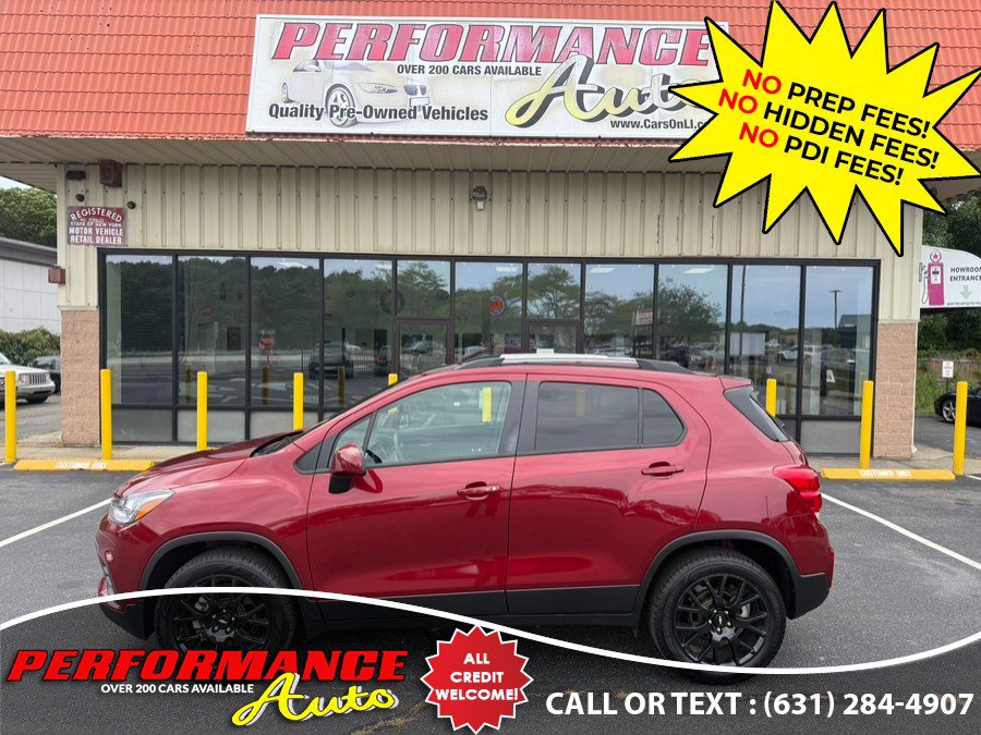Used 2021 Chevrolet Trax LT w/ Driver Confidence Package AWD/4WD image 3