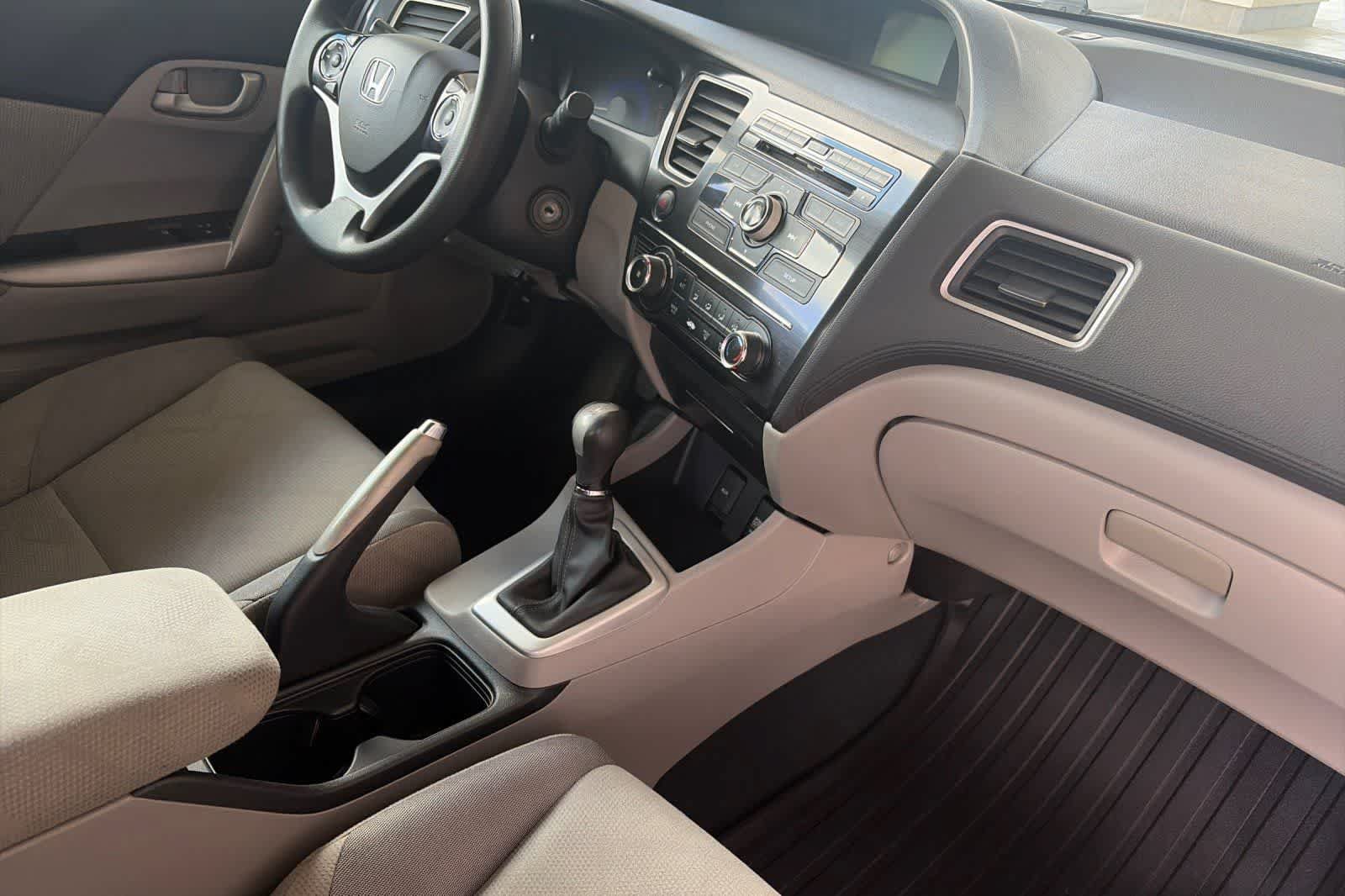 Used 2013 Honda Civic LX image 15