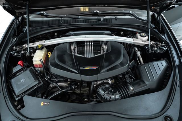 Used 2016 Cadillac CTS V w/ Luxury Package image 32