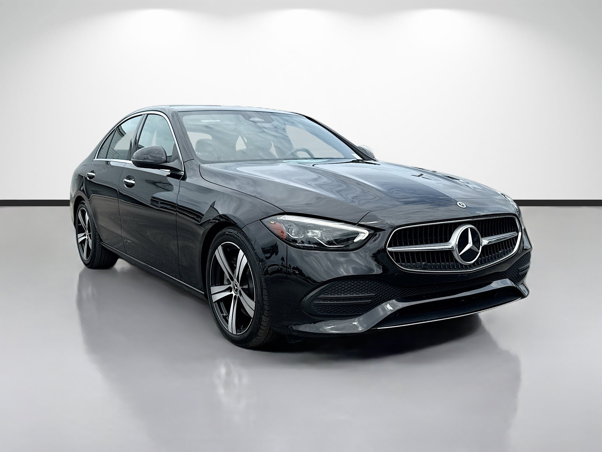 Used 2022 Mercedes-Benz C 300 4MATIC Sedan image 1