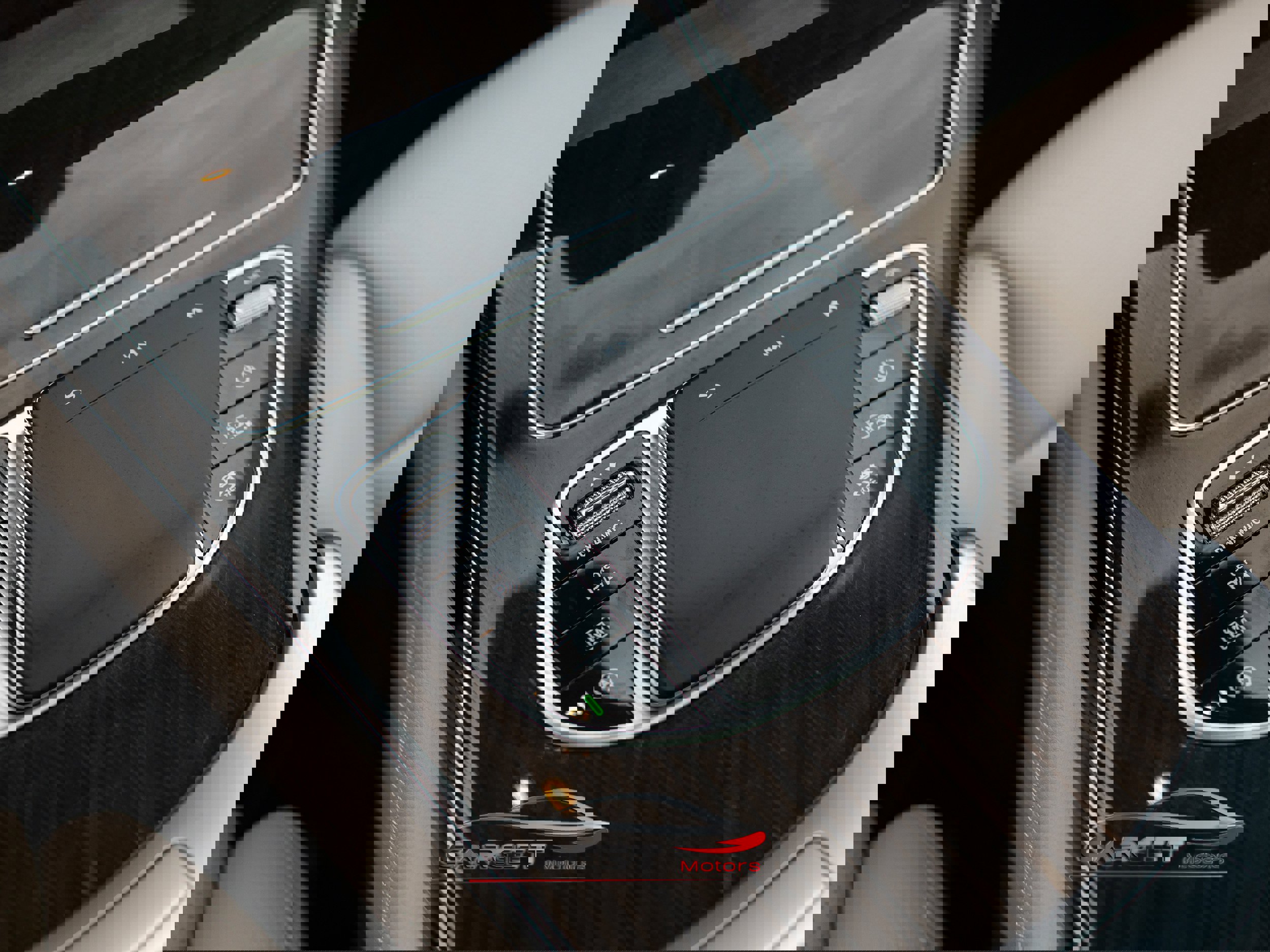 Used 2020 Mercedes-Benz GLC 300 4MATIC image 35