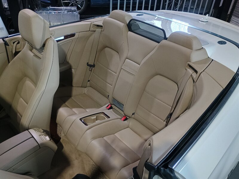 Used 2012 Mercedes-Benz E 350 Cabriolet image 24