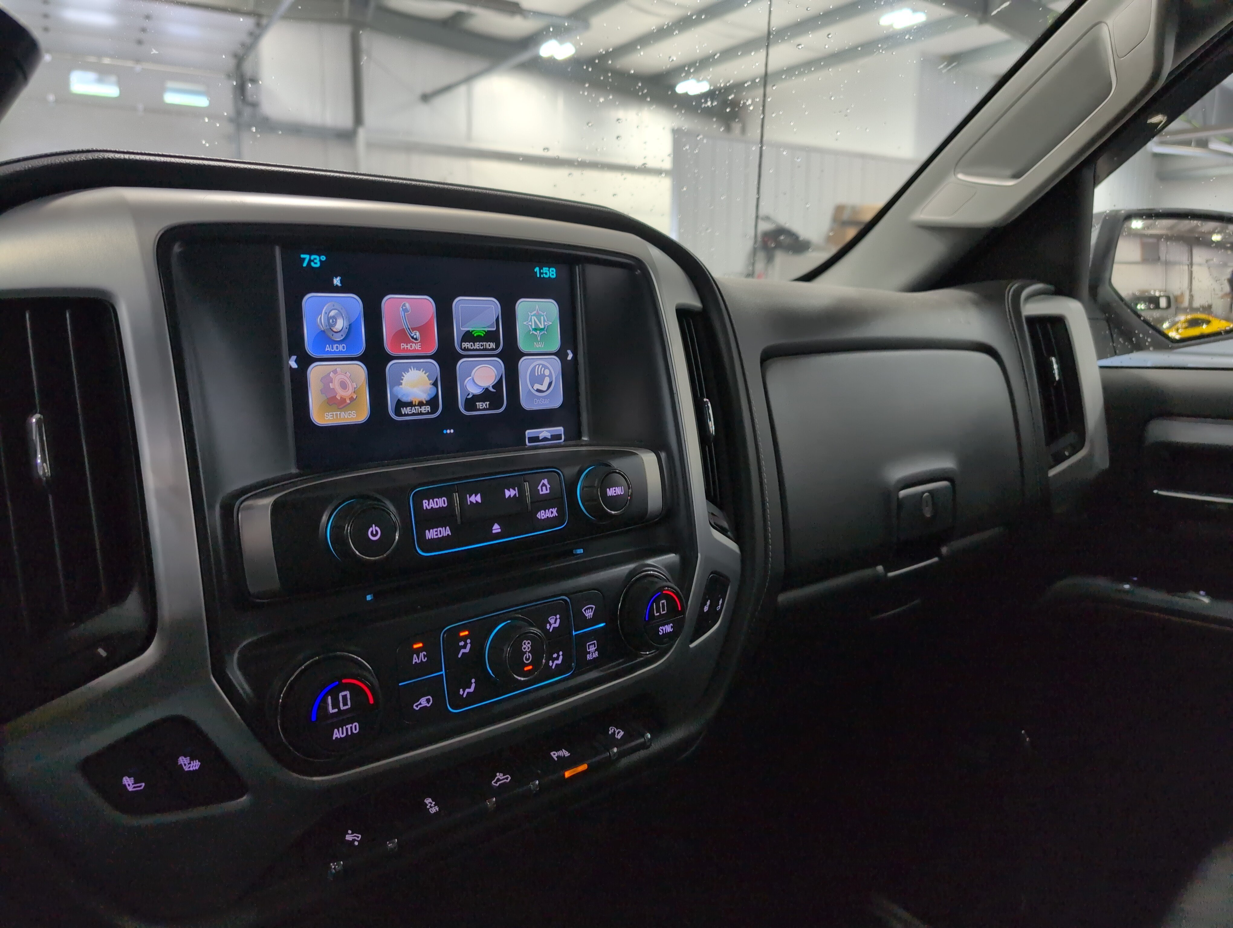 Used 2018 GMC Sierra 1500 SLT w/ SLT Premium Package AWD/4WD image 11
