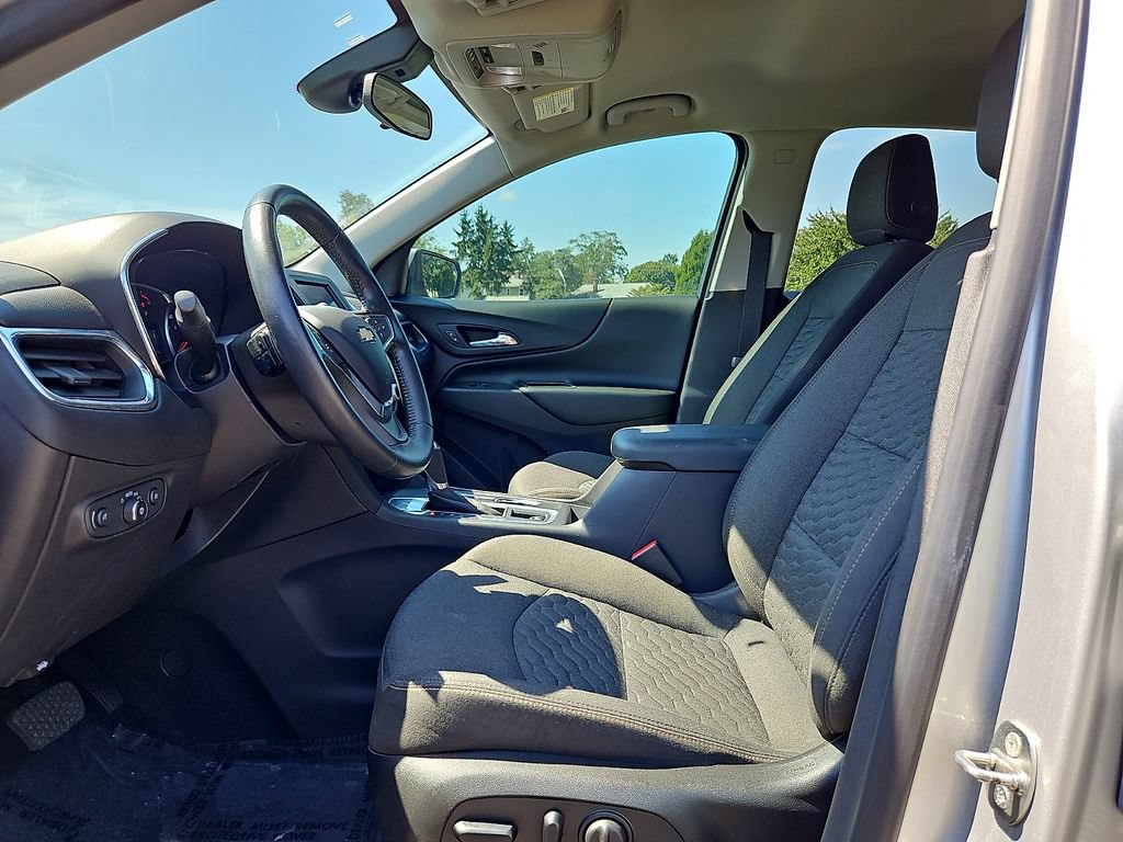 Used 2021 Chevrolet Equinox LT FWD image 14
