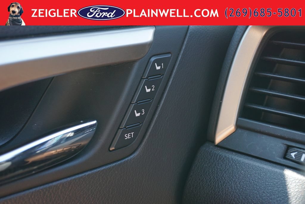 Used 2022 Lexus RX 450h AWD w/ Luxury Package image 32