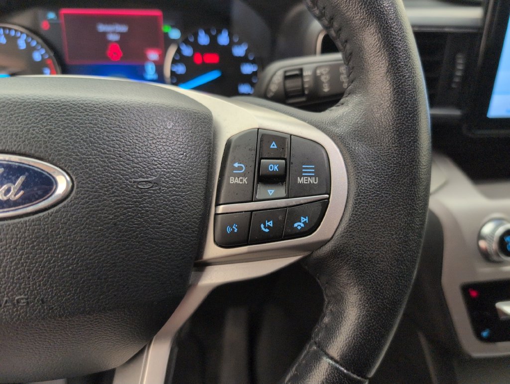 Used 2023 Ford Explorer XLT w/ Equipment Group 202A RWD image 36