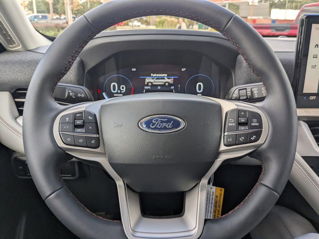 New 2026 Ford Explorer Active w/ Active Comfort Package image 30