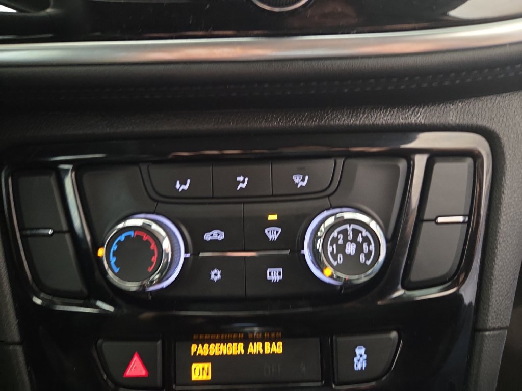 Used 2017 Buick Encore Preferred FWD image 17