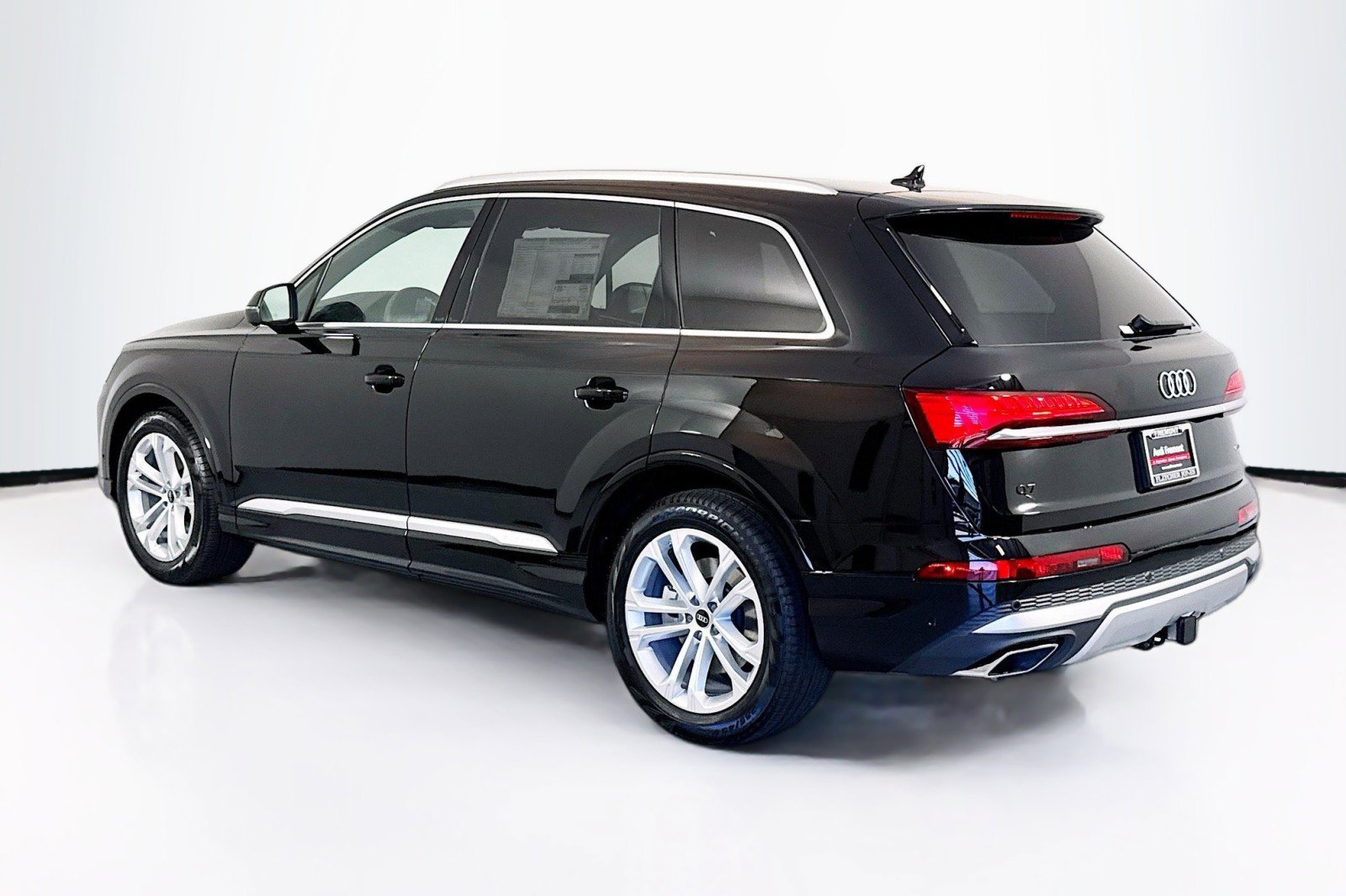 New 2025 Audi Q7 3.0T Prestige image 7
