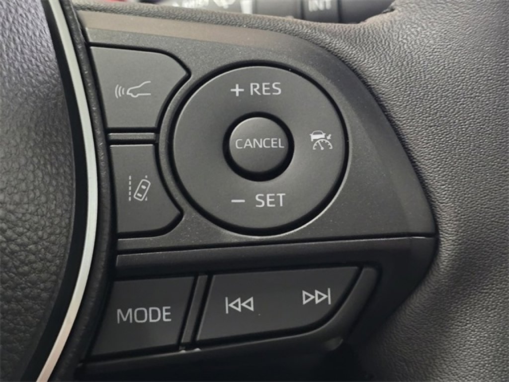New 2025 Toyota RAV4 XLE Premium image 31