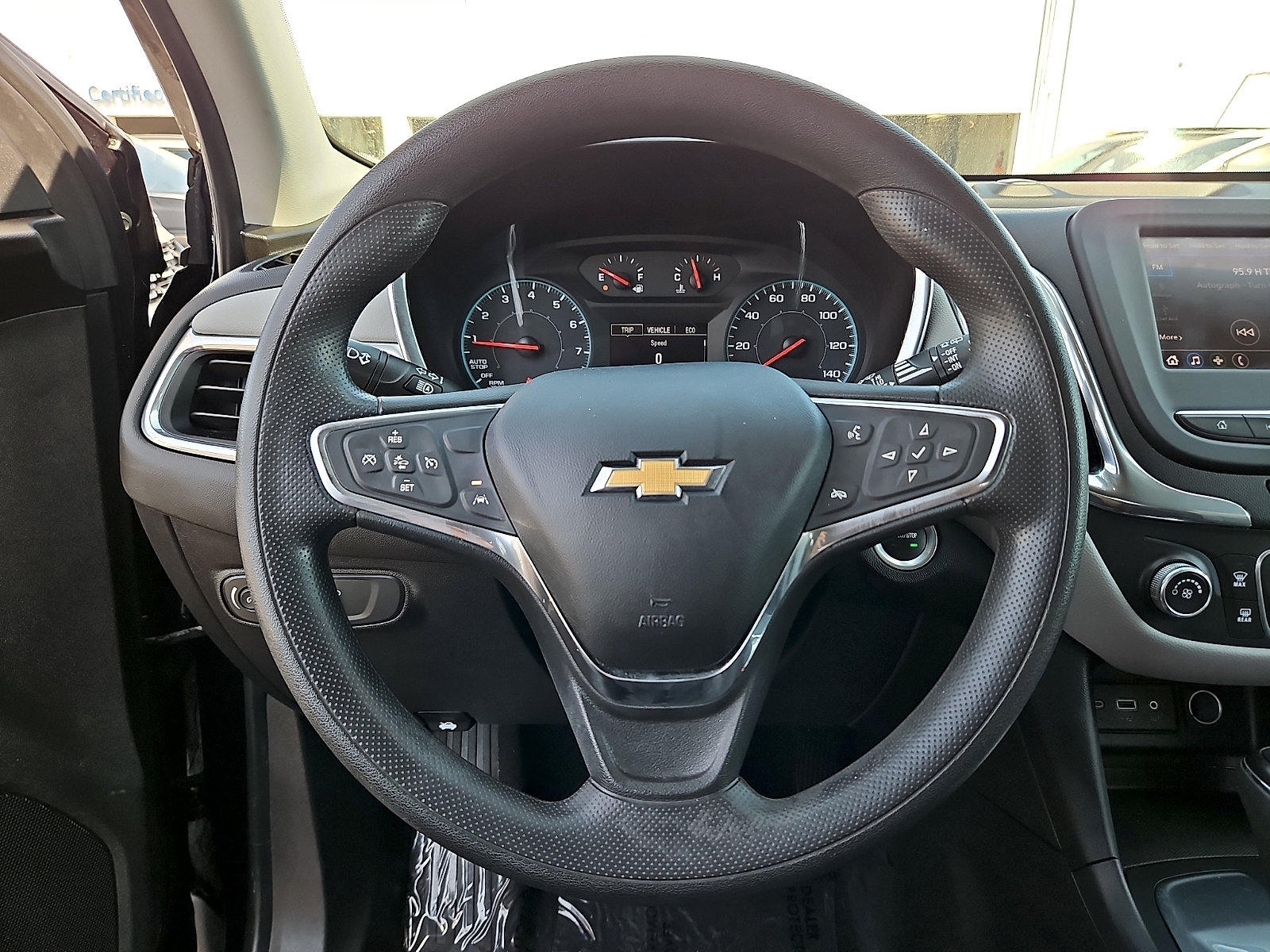 Certified 2020 Chevrolet Equinox LS w/ LS Convenience Package FWD image 22