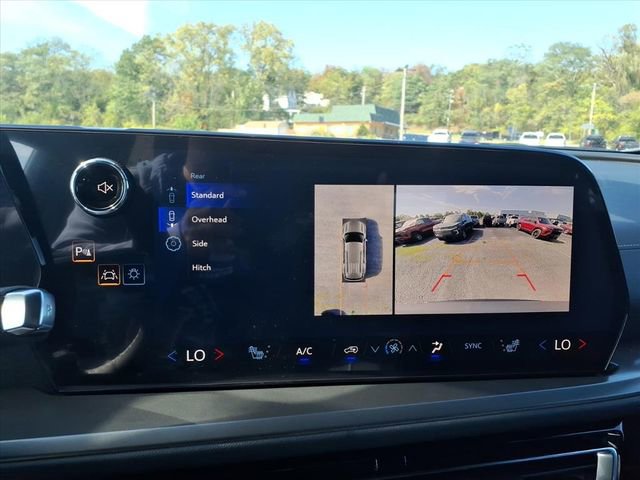 New 2026 Chevrolet Traverse LT w/ Driver Confidence Package image 17