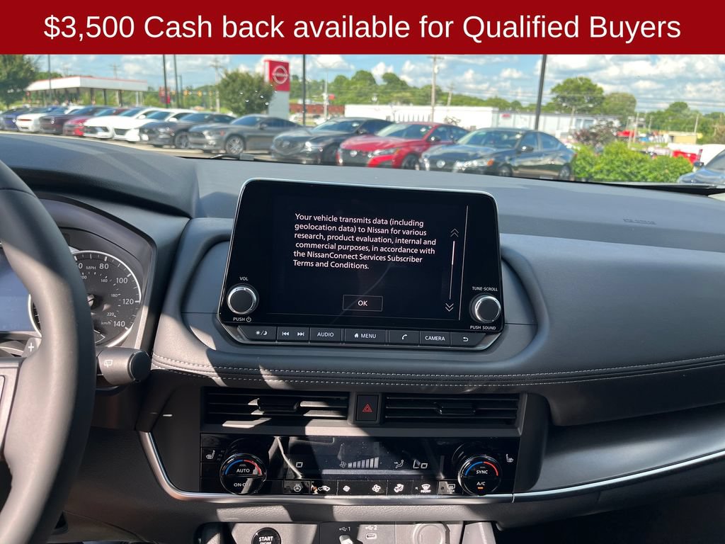 New 2026 Nissan Rogue Dark Armor FWD image 17