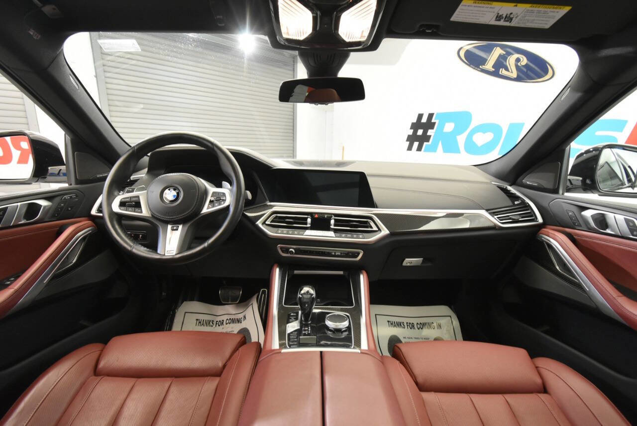 Used 2021 BMW X6 M50i w/ Premium Package image 19