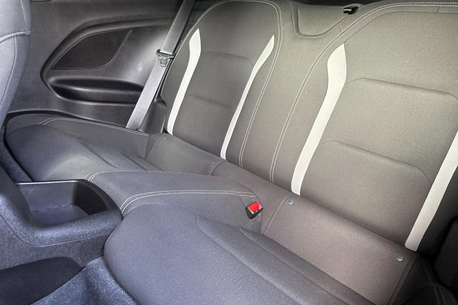 Used 2022 Chevrolet Camaro LT w/ RS Package image 27