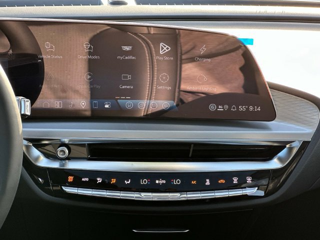 New 2027 Cadillac Lyriq Premium Sport w/ LPO, Floor Liner Package AWD/4WD image 3