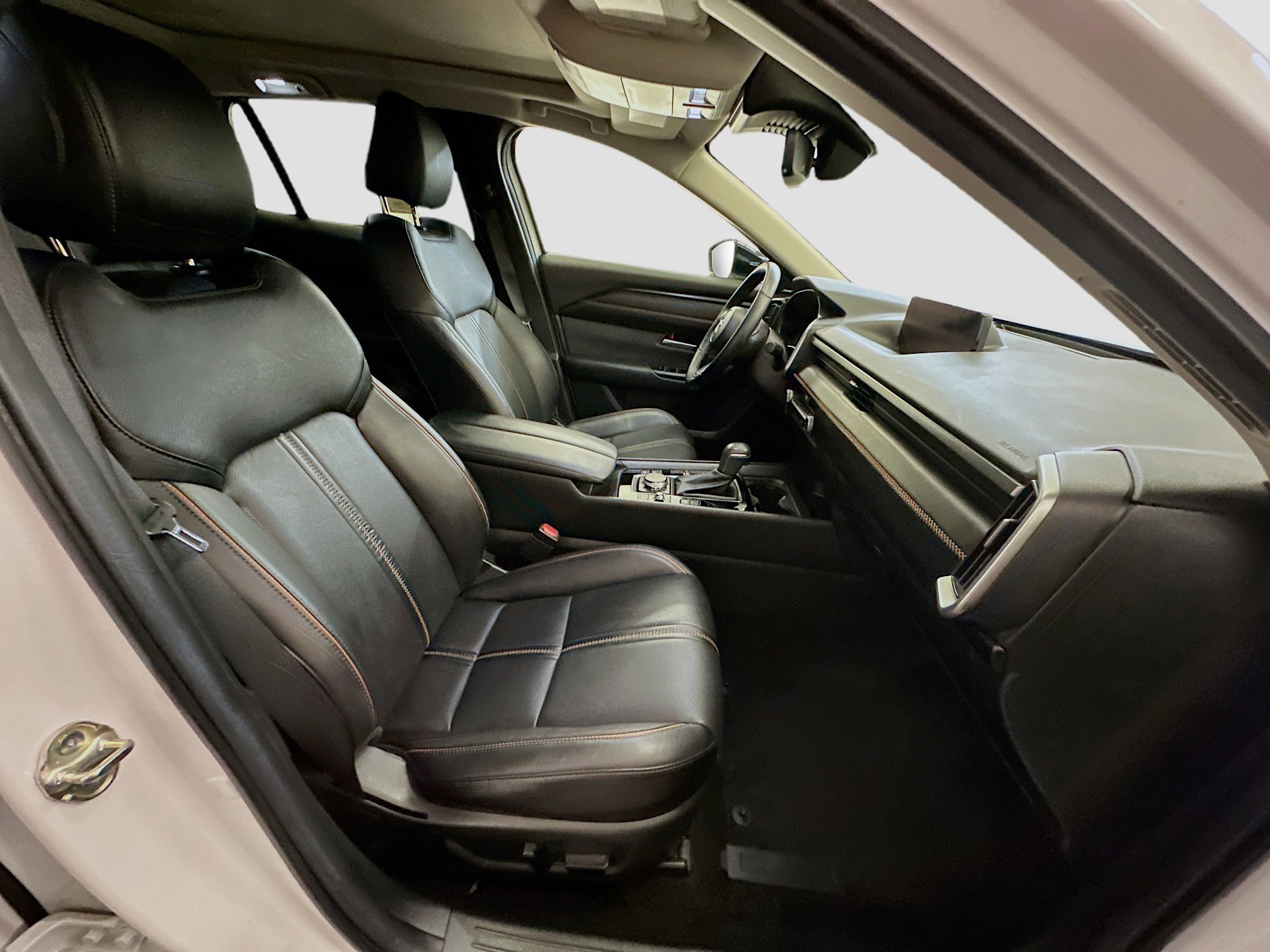 Used 2025 MAZDA CX-50 AWD 2.5 Hybrid w/ Premium Pkg image 34