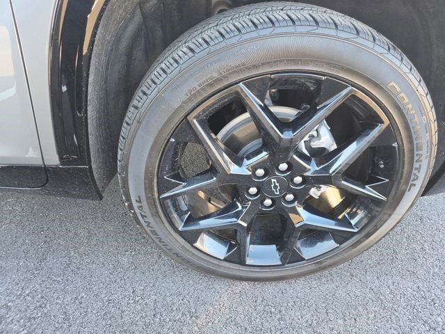 Used 2024 Chevrolet Traverse RS w/ LPO, Floor Liner Package image 31
