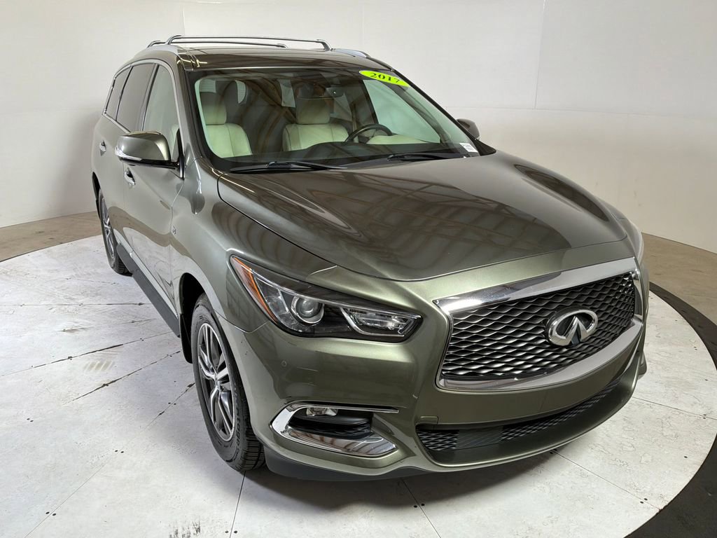 Used 2017 INFINITI QX60 FWD w/ Premium Plus Package