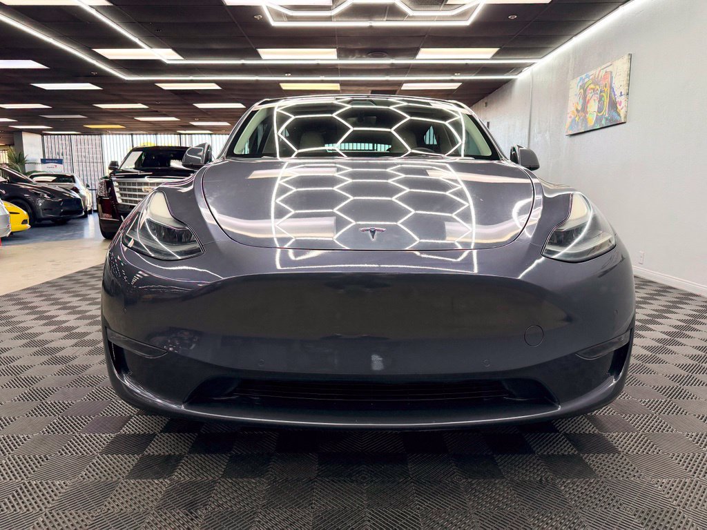 Used 2022 Tesla Model Y Performance AWD/4WD image 4
