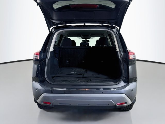 Used 2022 Nissan Rogue SV AWD/4WD image 34