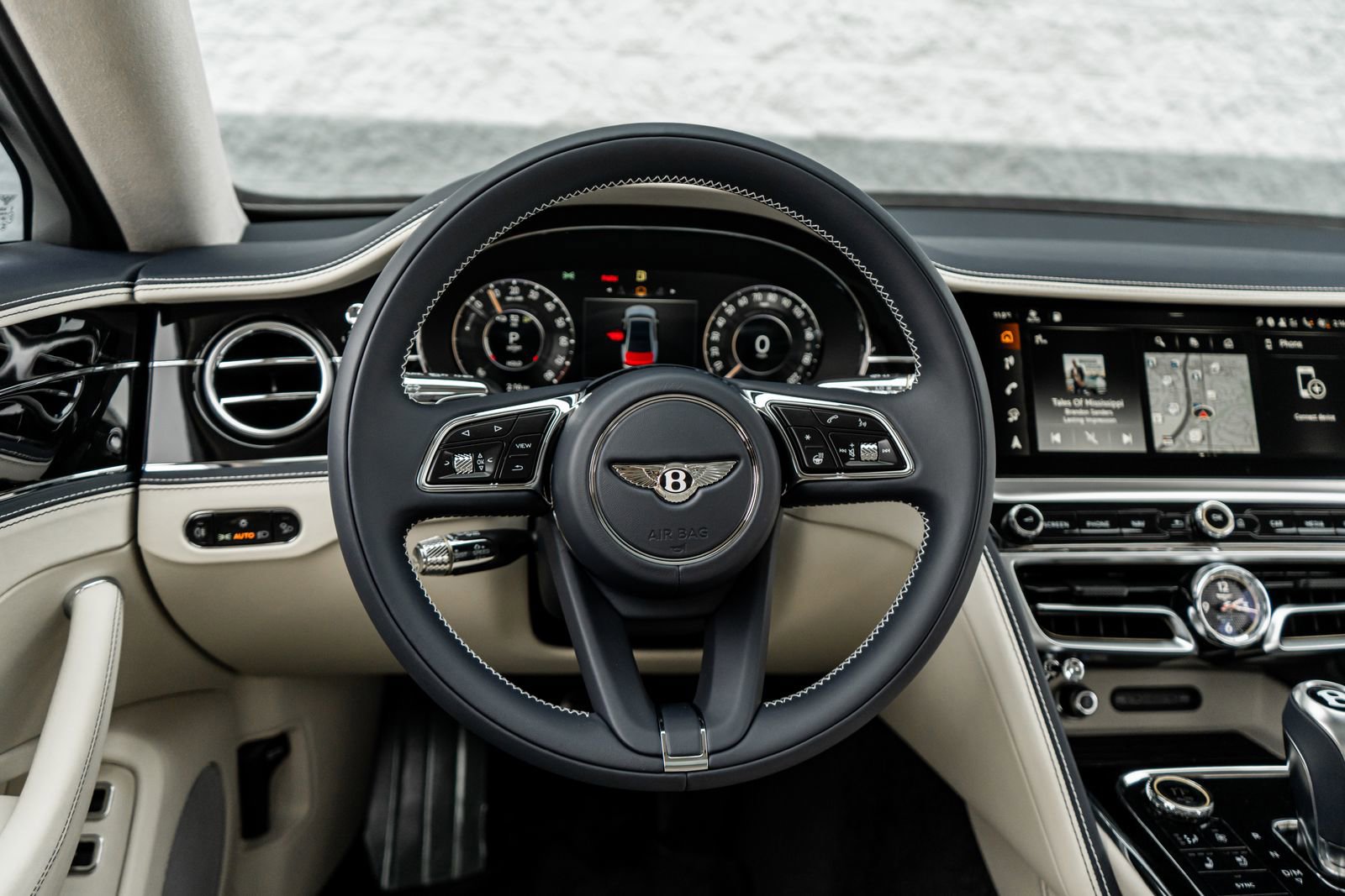 New 2026 Bentley Flying Spur Plug-In Hybrid image 30