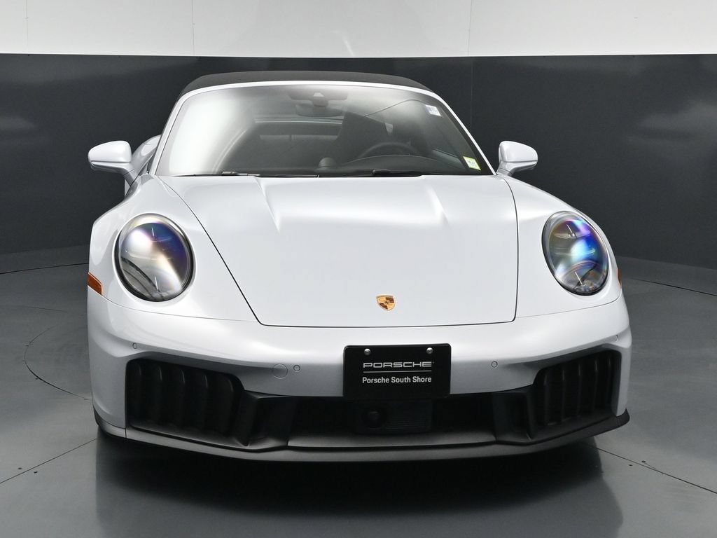 Certified 2025 Porsche 911 Targa 4 GTS AWD/4WD image 15
