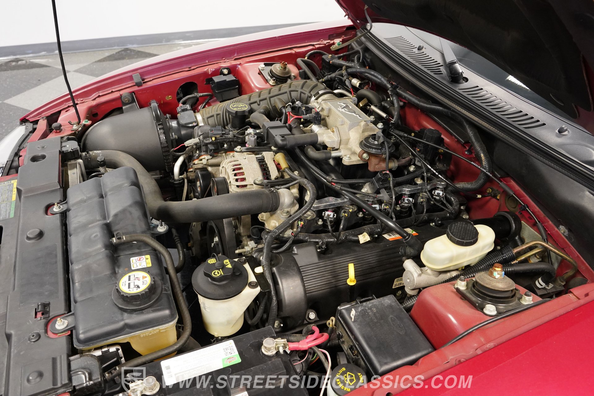 Used 2004 Ford Mustang GT RWD image 33