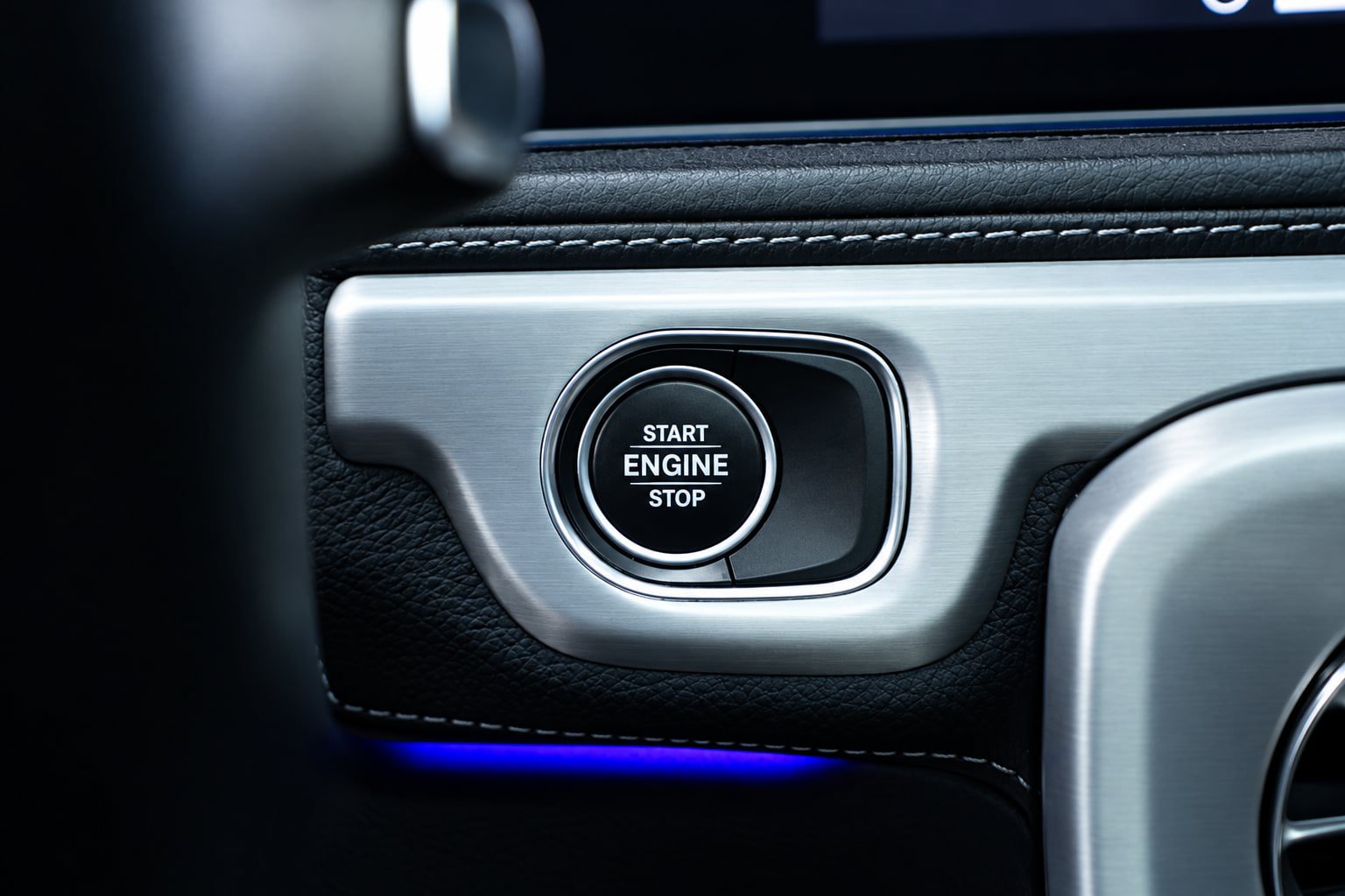 Used 2023 Mercedes-Benz G 550 image 44