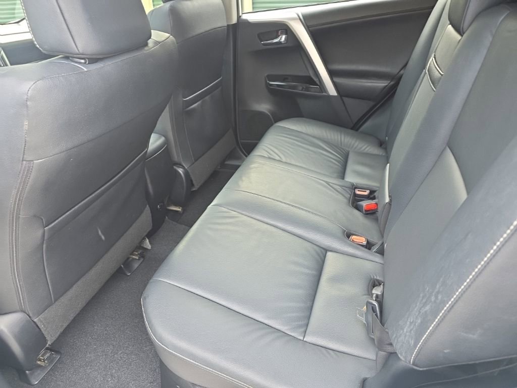 Certified 2016 Toyota RAV4 Limited AWD/4WD image 13