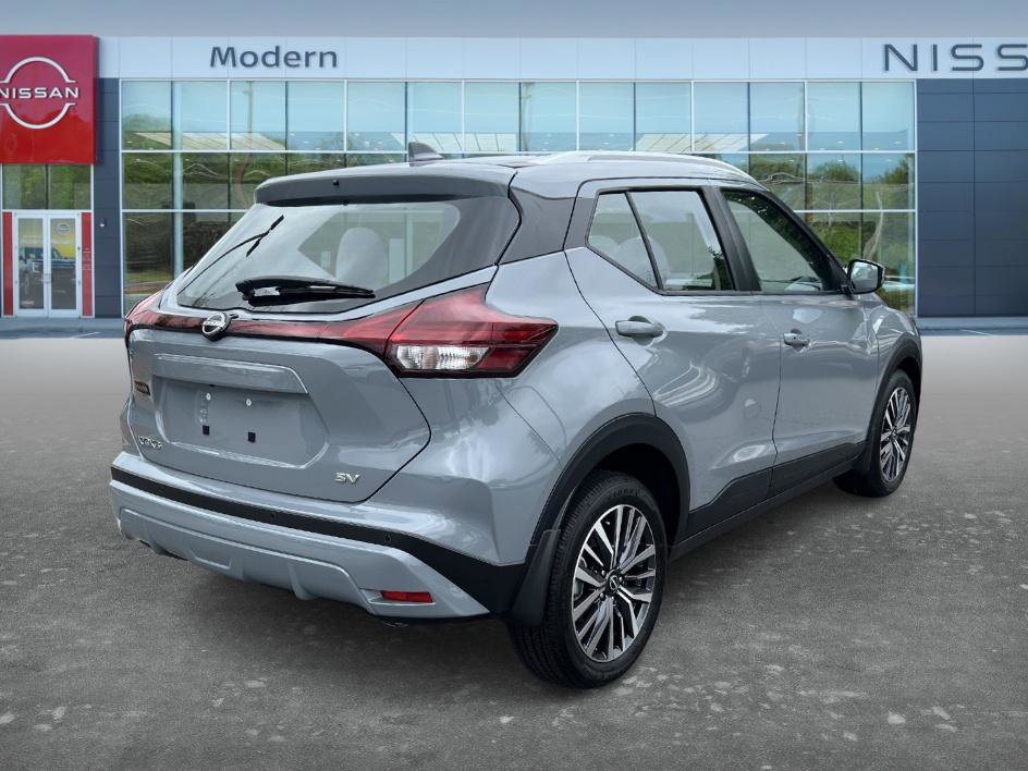 Certified 2024 Nissan Kicks SV FWD image 5