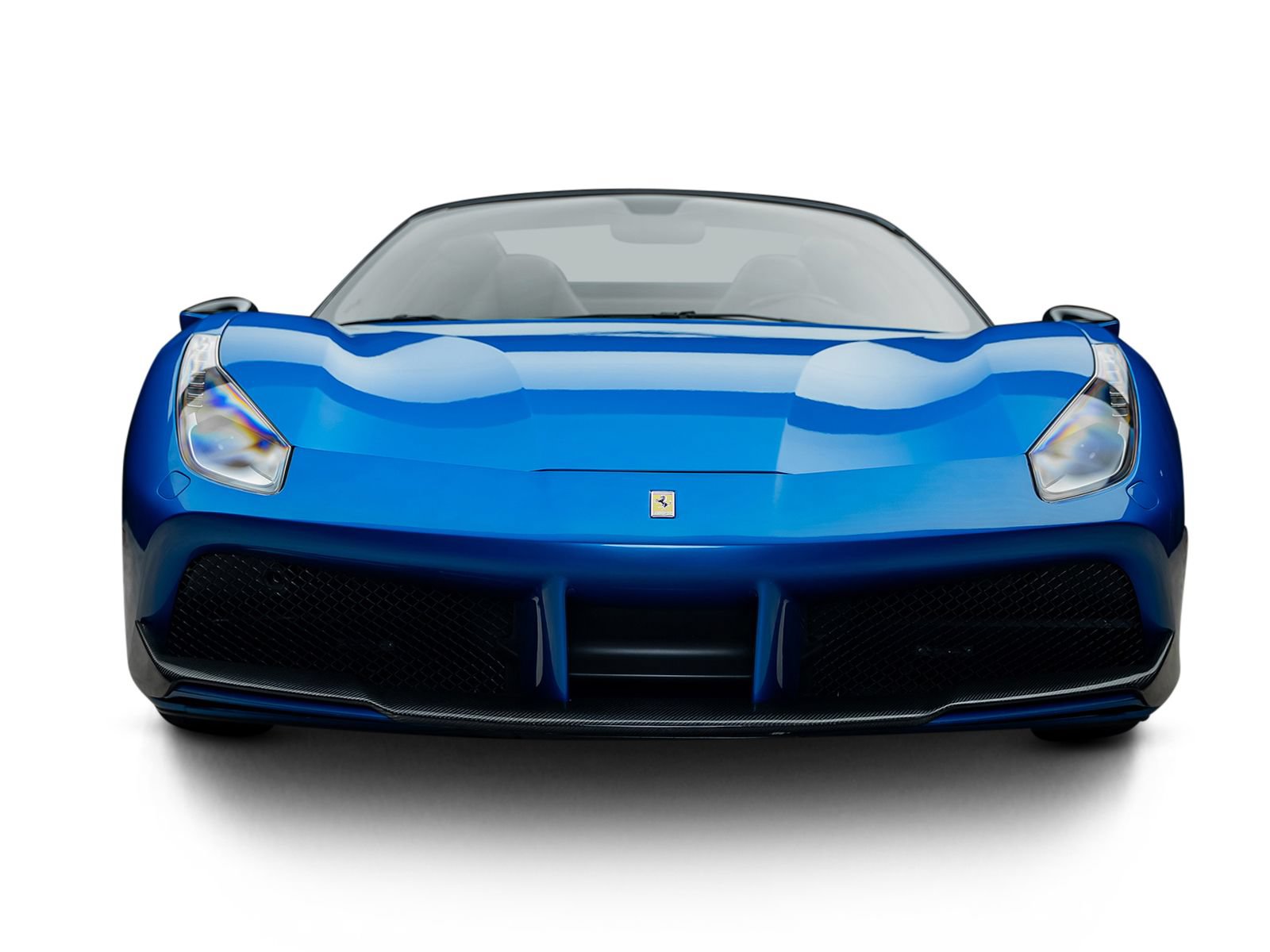 Used 2018 Ferrari 488 Spider RWD image 2
