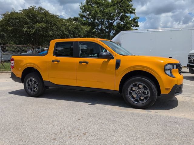 New 2026 Ford Maverick XLT FWD image 2