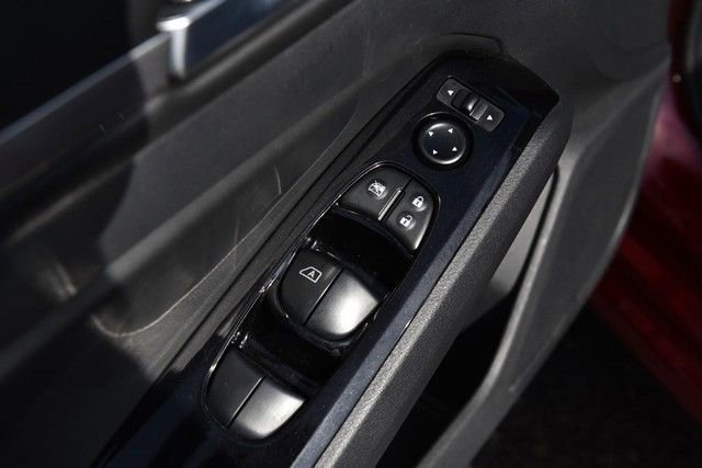 Certified 2025 Nissan Altima 2.5 SL image 9