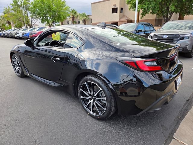 Used 2022 Toyota GR86 w/ ALL Weather Mat Package (TMS) RWD image 6