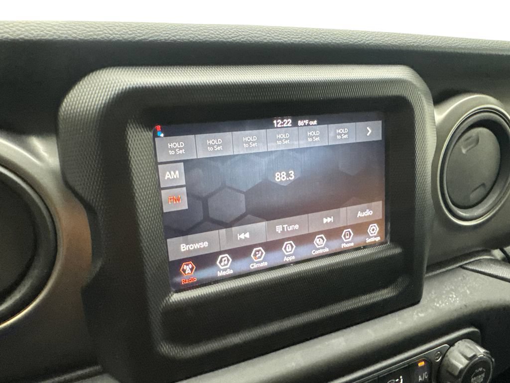Used 2022 Jeep Wrangler Sport AWD/4WD image 56